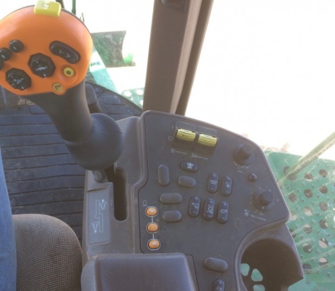 JOHN DEERE 9750 STS Harvester 