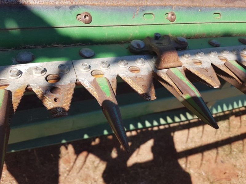 2013 JOHN DEERE S680 Harvester