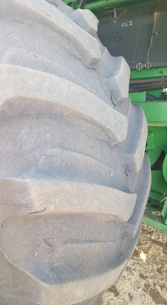 2013 JOHN DEERE S680 Harvester