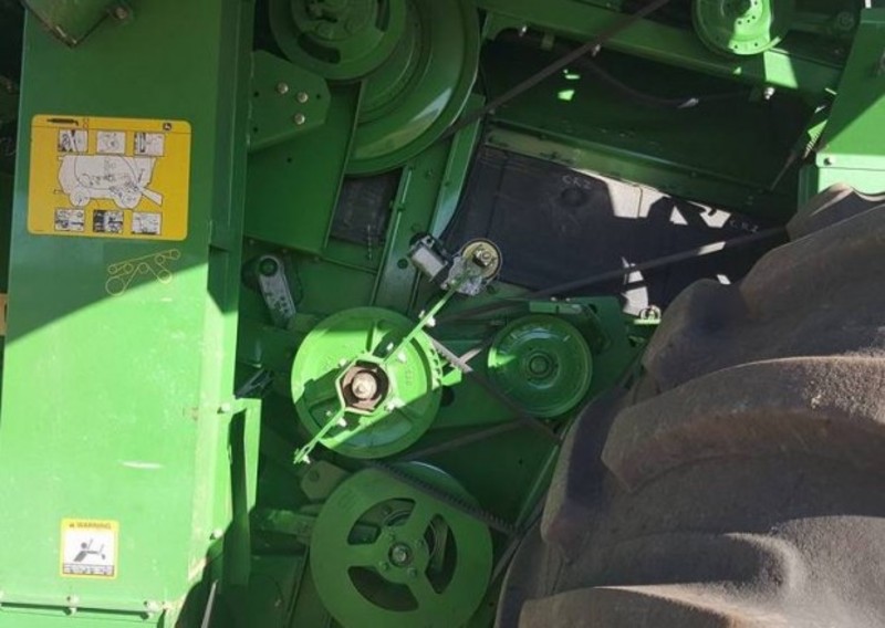 2013 JOHN DEERE S680 Harvester