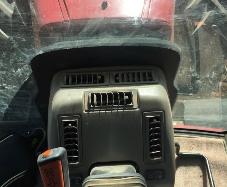 Case IH Magnum 340 Tractor