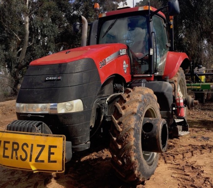 Case IH Magnum 340 Tractor