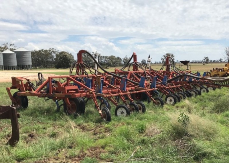 Gyral Penetrator Planters