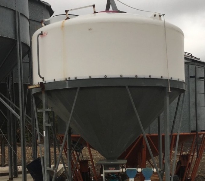 Custom N-Buggy silo