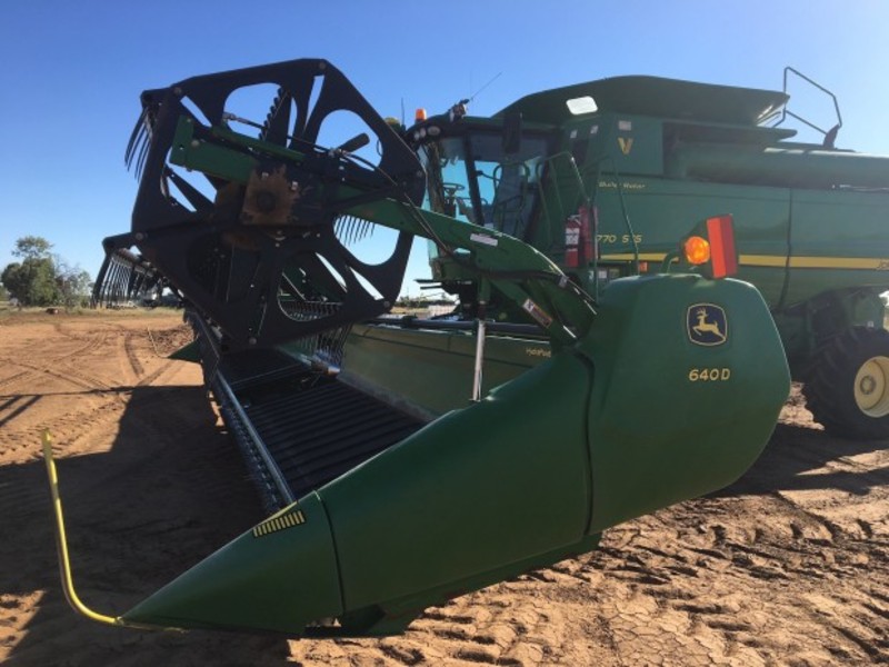 JOHN DEERE 9770 STS 9770 STS HARVESTER HEADER