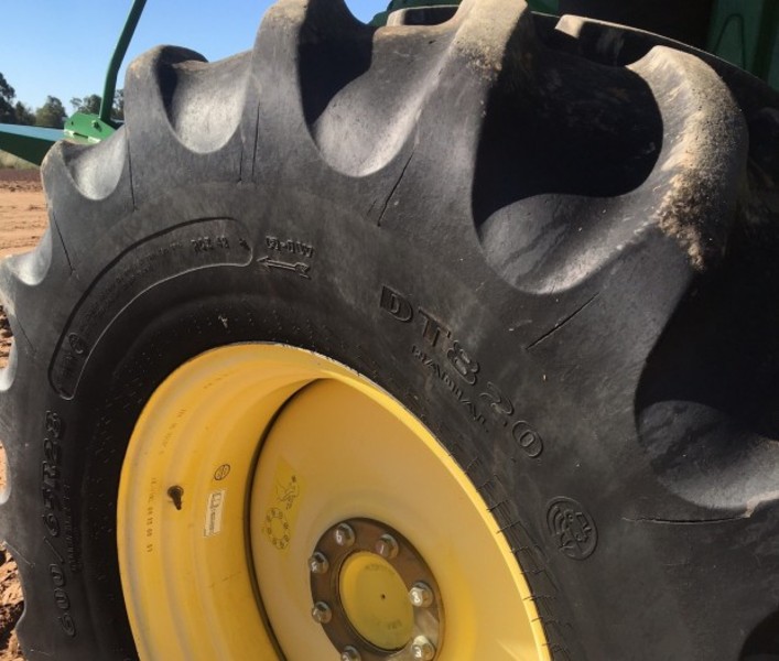 JOHN DEERE 9770 STS 9770 STS HARVESTER HEADER