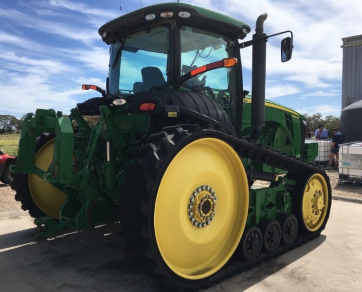 JOHN DEERE 8360RT Tractor
