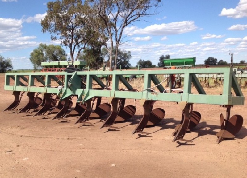 Custom Fertiliser Bar