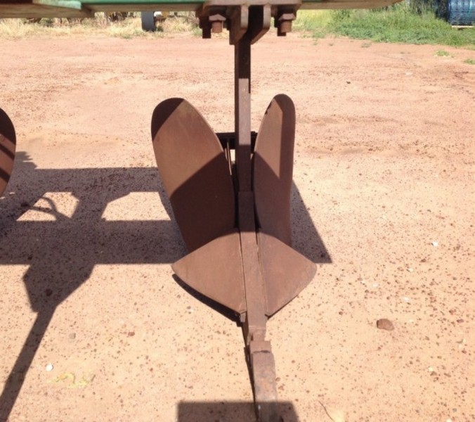 Custom Fertiliser Bar