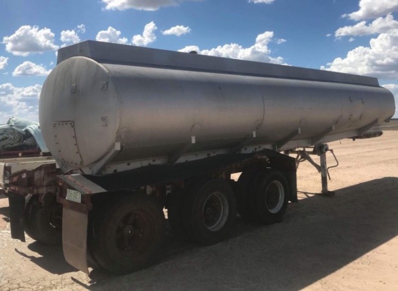 Custom Water Trailer Sprayer