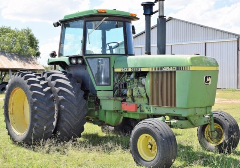 JOHN DEERE 4640 Tractor