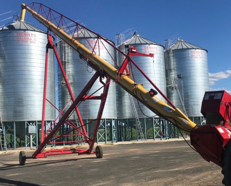 Westfield MKX 130-94 auger