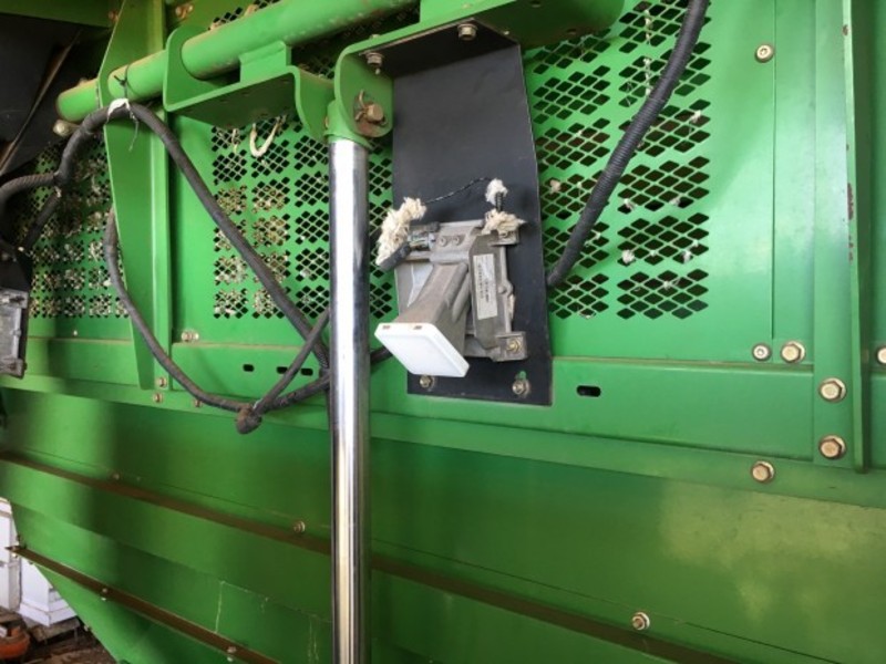 JOHN DEERE 7760 Harvester