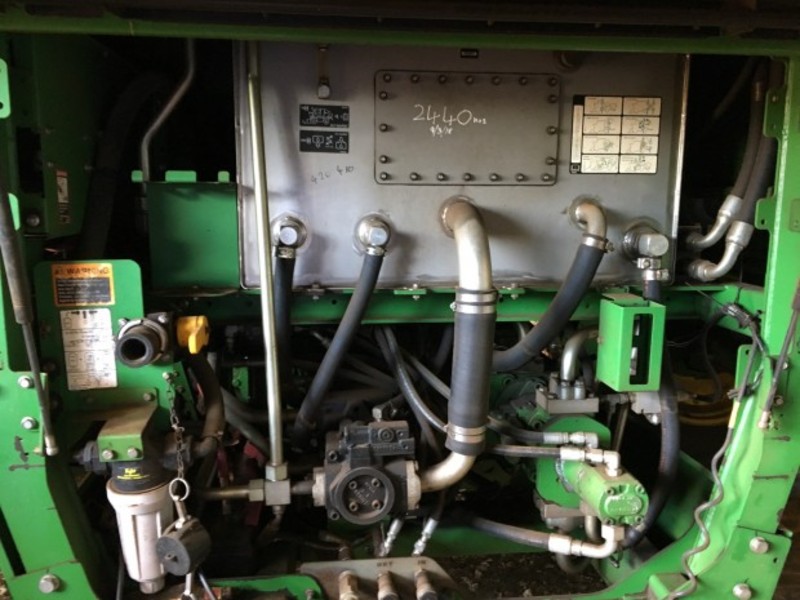 JOHN DEERE 7760 Harvester