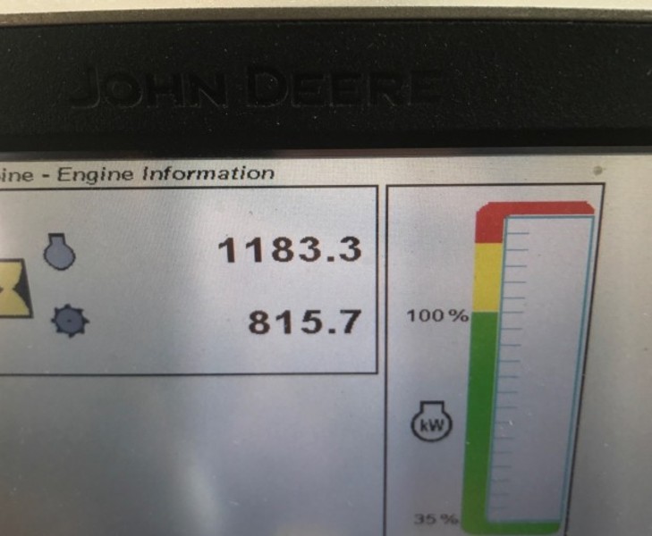 JOHN DEERE S670 Harvester