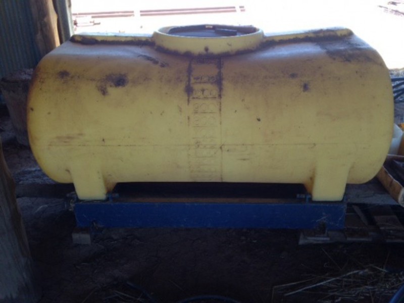 Custom Spreader/Sprayer