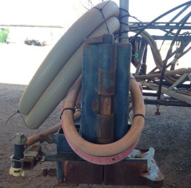 Custom Spreader/Sprayer