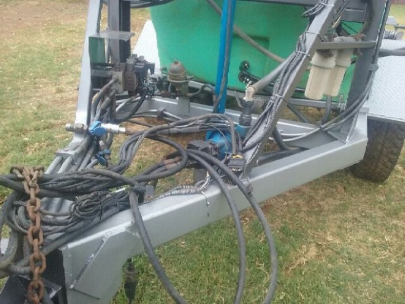 Custom 24M 24M Sprayer