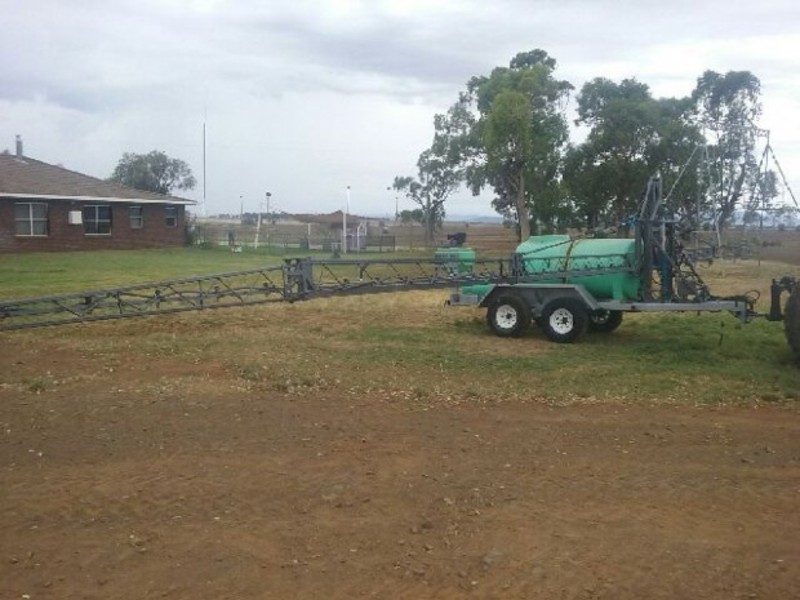 Custom 24M 24M Sprayer