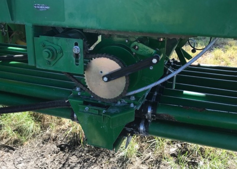 JOHN DEERE 1910 1910 SeedingPlanting Equip