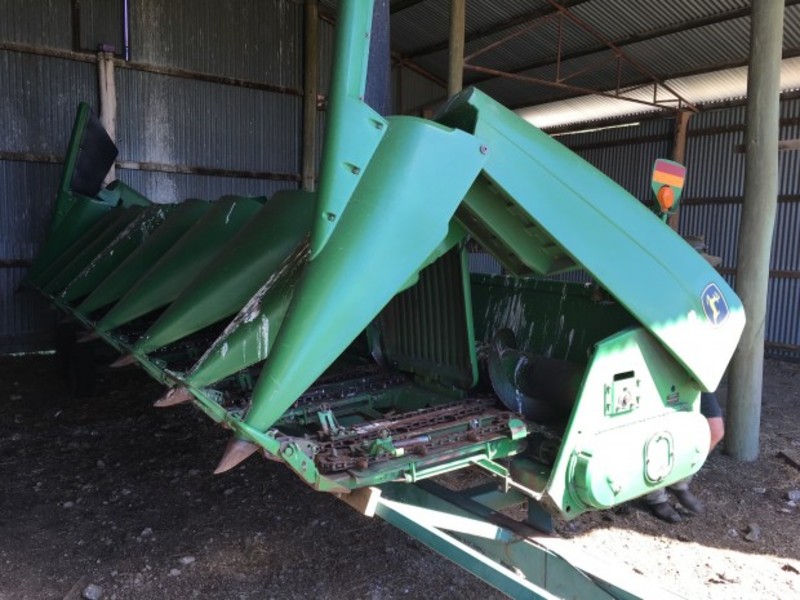 JOHN DEERE 894 894 HarvesterHeader