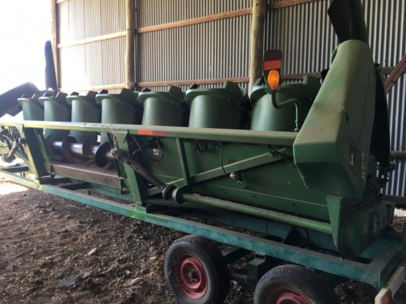 JOHN DEERE 894 894 HarvesterHeader
