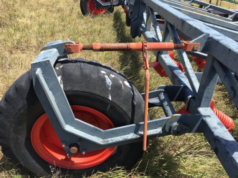 Custom Chisel Plough 