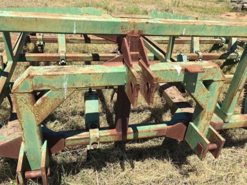Custom 8m Cultivators