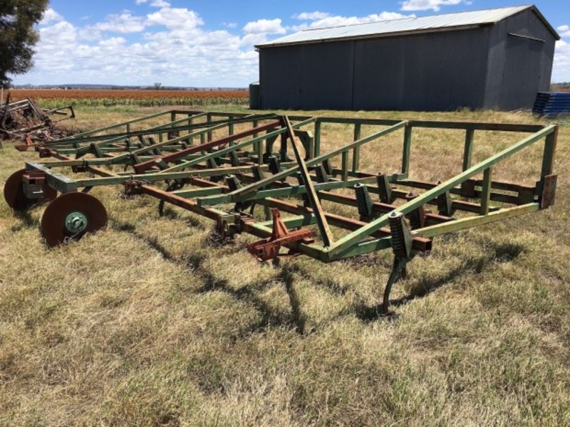 Custom 8m Cultivators