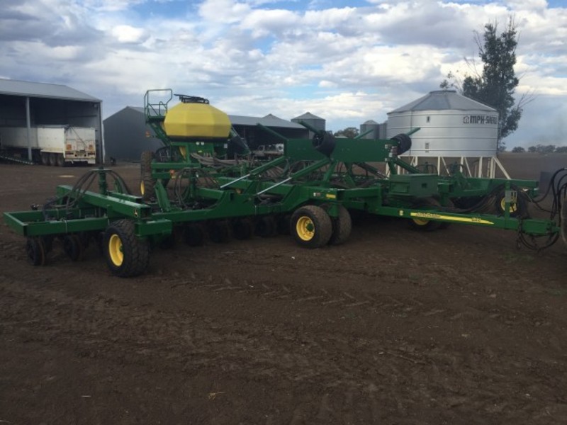 JOHN DEERE 1890