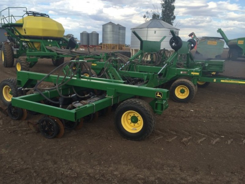 JOHN DEERE 1890