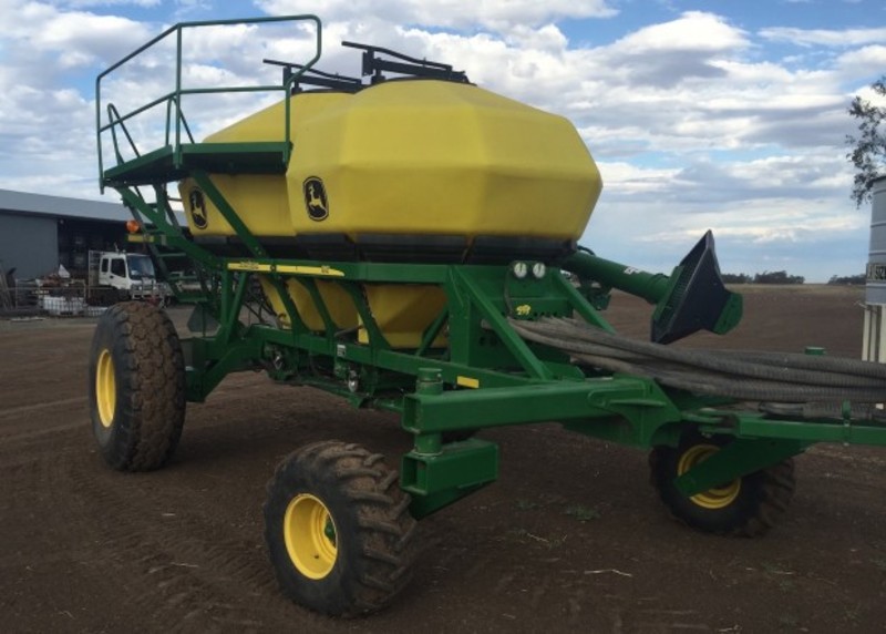 JOHN DEERE 1890