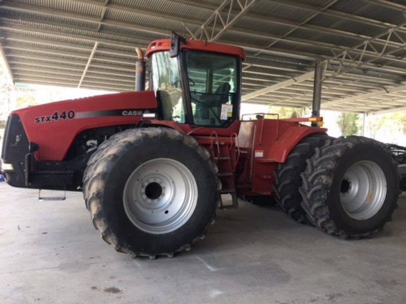 Case IH Steiger STX440 Tractor