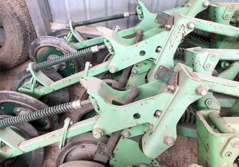 Excel SP 200 Seeding/Planting Equip