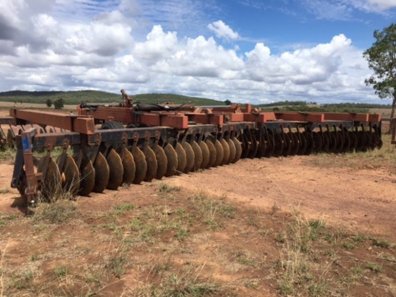 Custom 80 Plate Tillage Equip