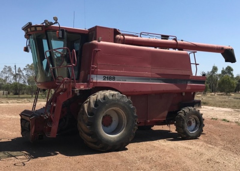 Case IH 2188 Harvester