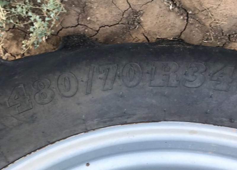 Case IH Magnum 335 Tractor