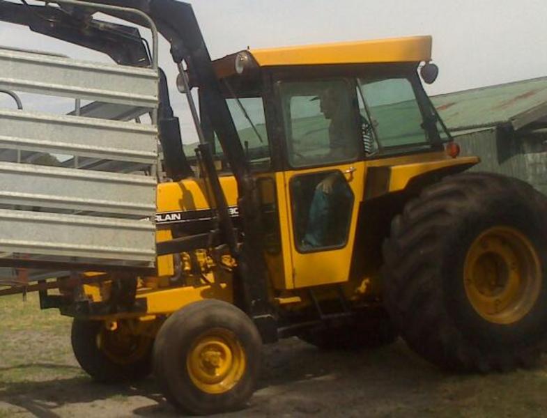 1983 CHAMBERLAIN 3380