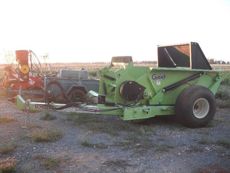 2009 SCHULTE 2500 GIANT