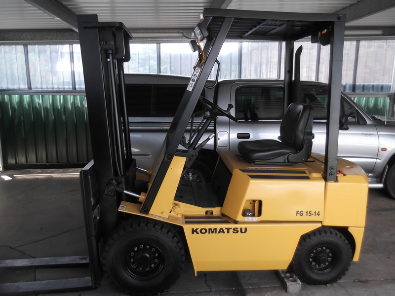 1988 KOMATSU FG 15 14