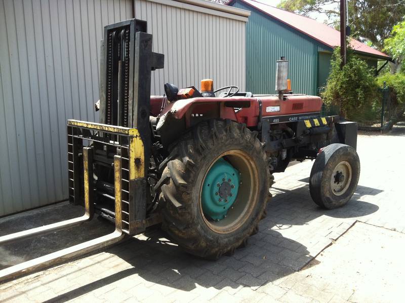 1985 CASE INTERNATIONAL 495