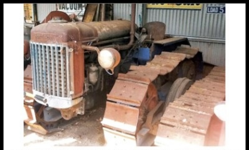 FORDSON 327 CRAWLER