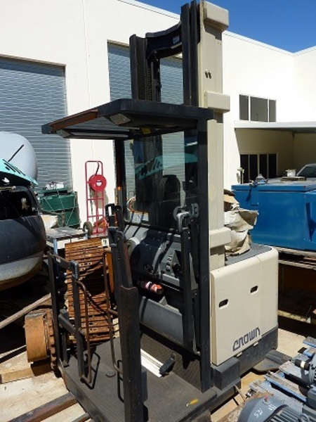 CROWN FORKLIFT 34-9