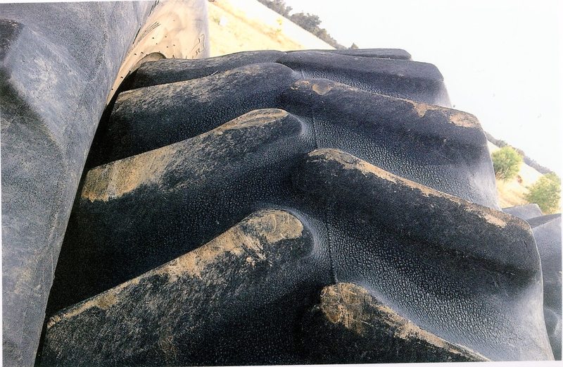 FIRESTONE 20.8X42 10 PLY TRACTOR TYRES