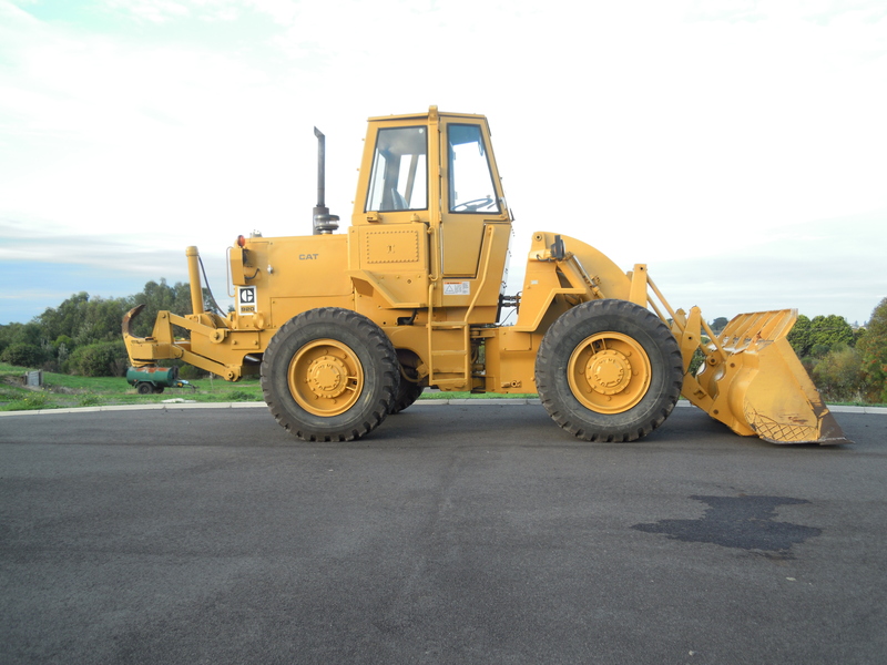 1983 CAT 920 LOADER