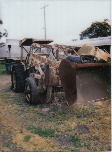 FORDSON FEL FRONTEND LOADER