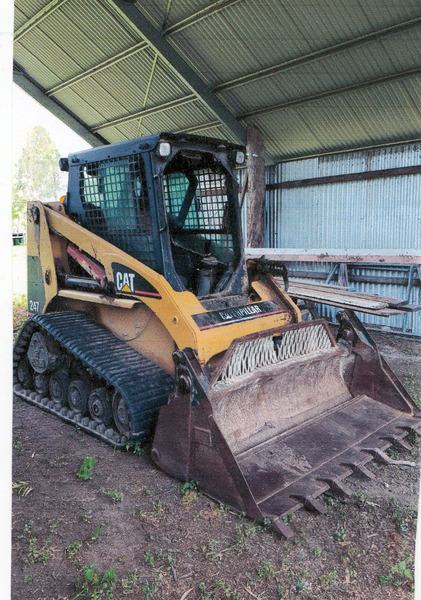 2004 CATERPILLAR 247 EXCAVATOR