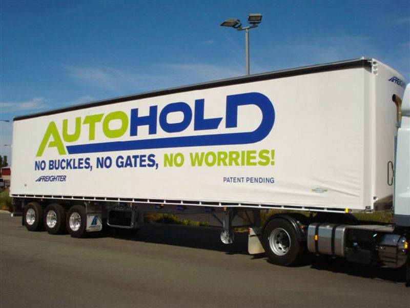 2011 FREIGHTER AUTOHOLD TAUTLINER 1694