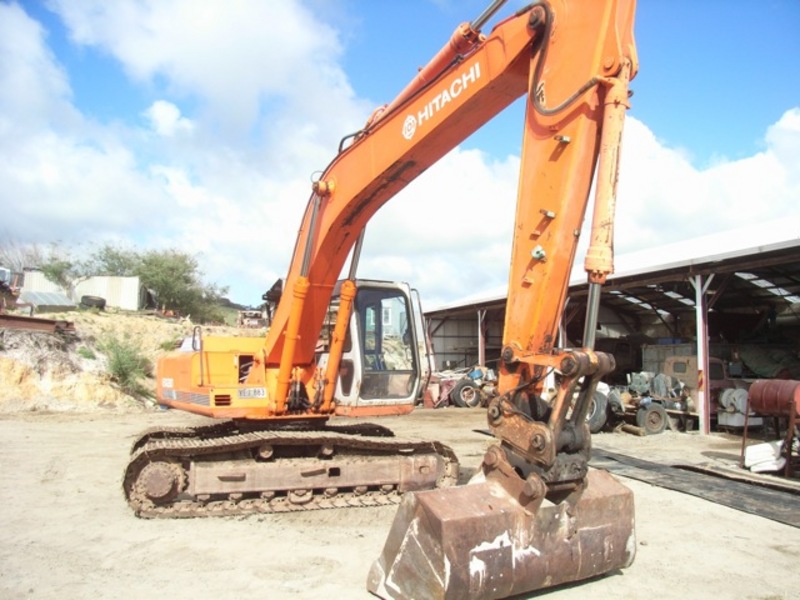 1991 HITACHI EXCAVATOR EX200 #8723