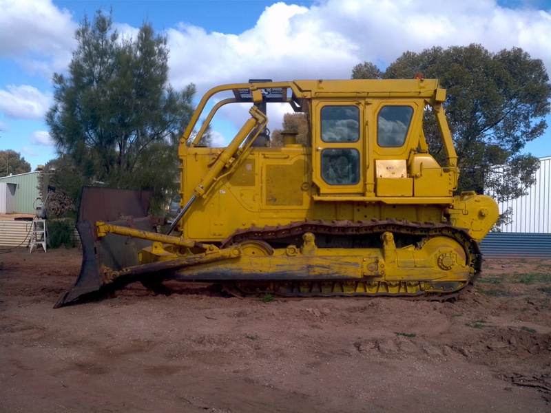 D155-1A DOZER 103